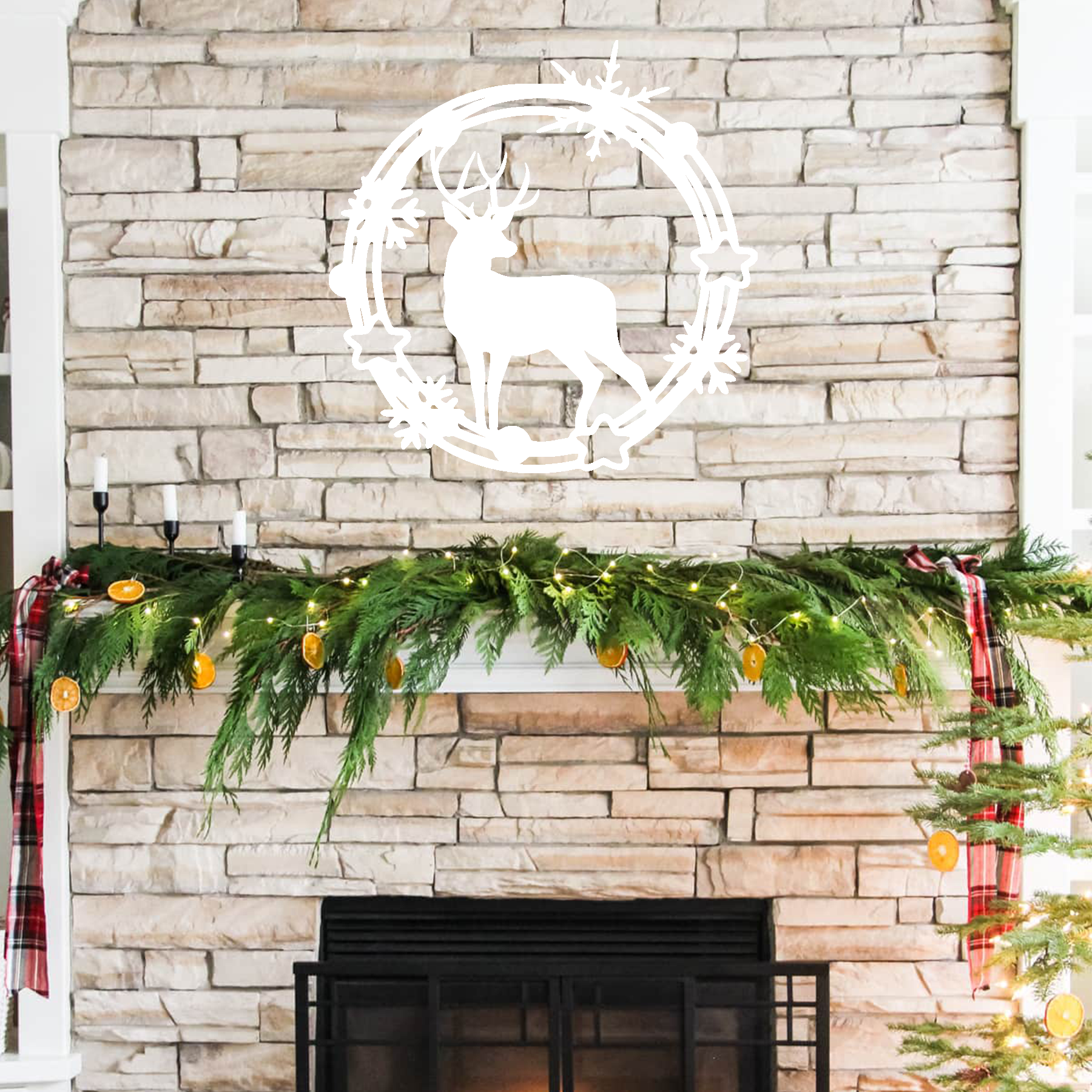 Christmas Wreath Deer Metal Wall Decor