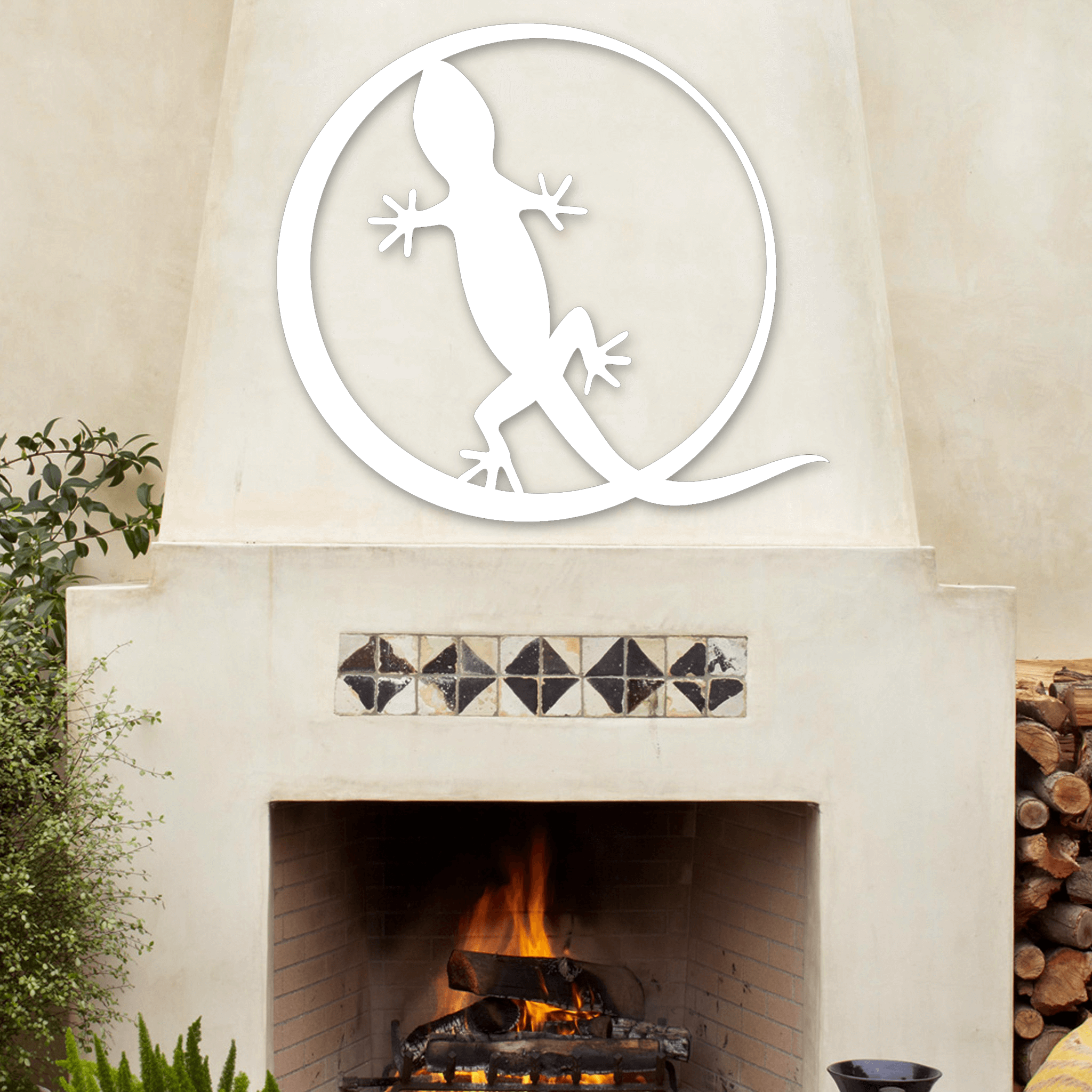 Gecko Circle Metal Wall Art
